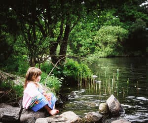 Medium Format Film Photography– Image of girl fishing